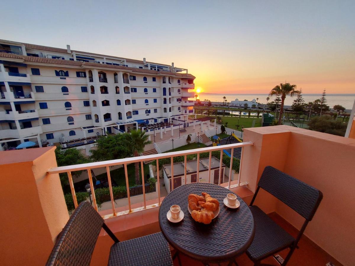 Noria 2, Pied Dans Le Sable, Magnifique Vue Mer, Piscine, Garage, Climatisation San Luis de Sabinillas Ngoại thất bức ảnh